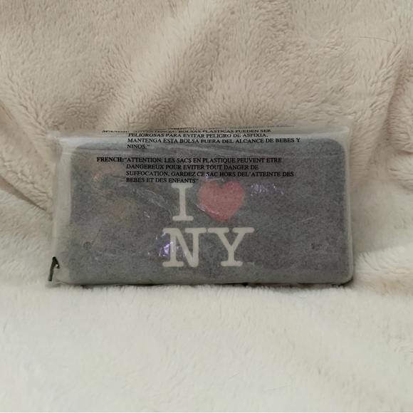 Kate Spade Black I Love NY Wallet NWT - Picture 6 of 11